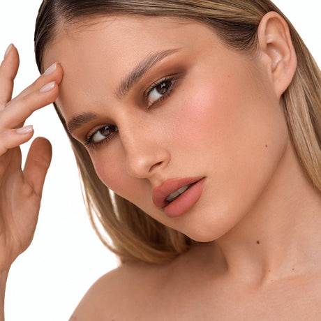 Silky matte lipstick - 03 Rose Whisper 6 g