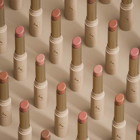 Silky matte lipstick - 02 Warm Embrace 6 g