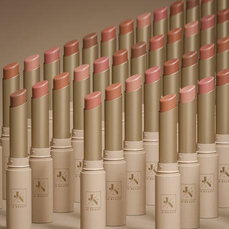 Silky matte lipstick - 02 Warm Embrace 6 g