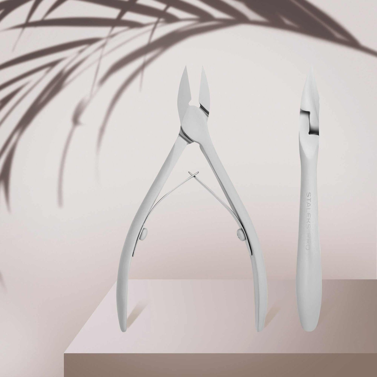 Staleks Pro Smart 70 nail nipper, 14mm, stainless steel, ergonomic design.