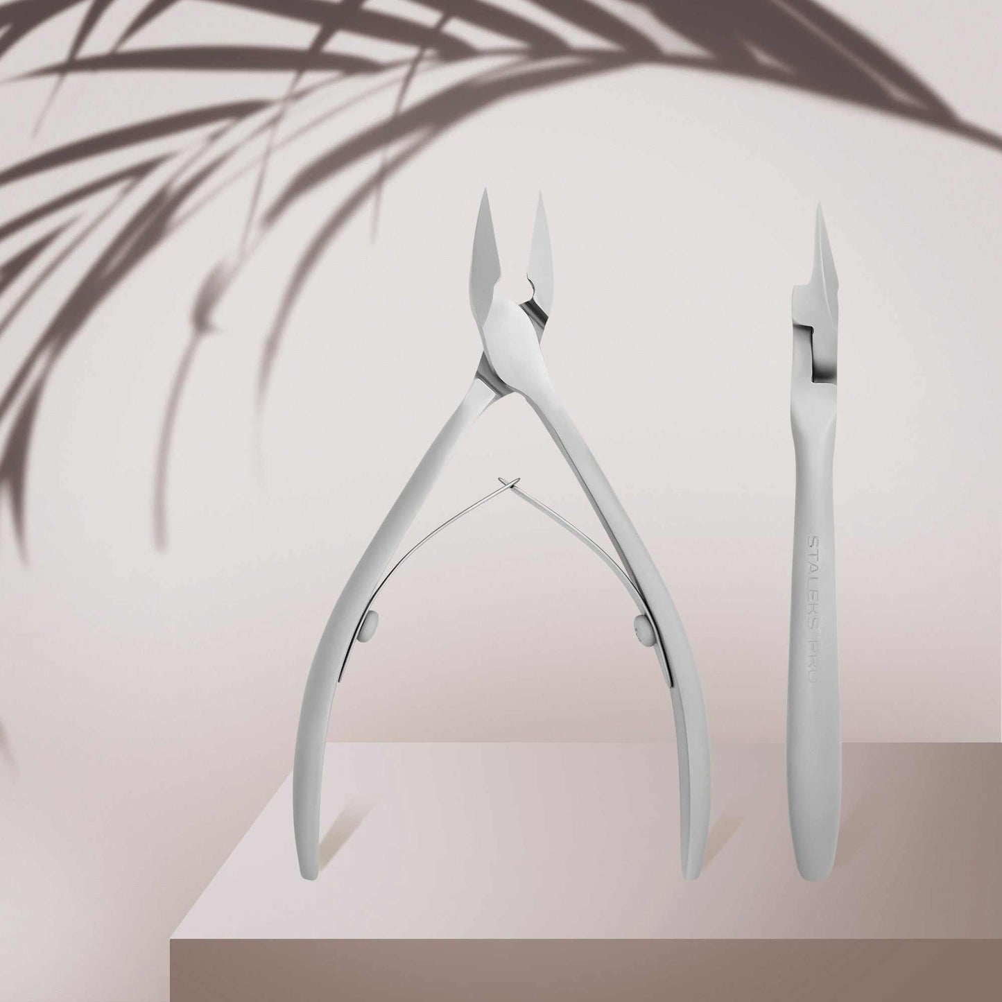 Nail nipper Staleks Pro Smart 71 for ingrown nails on display.